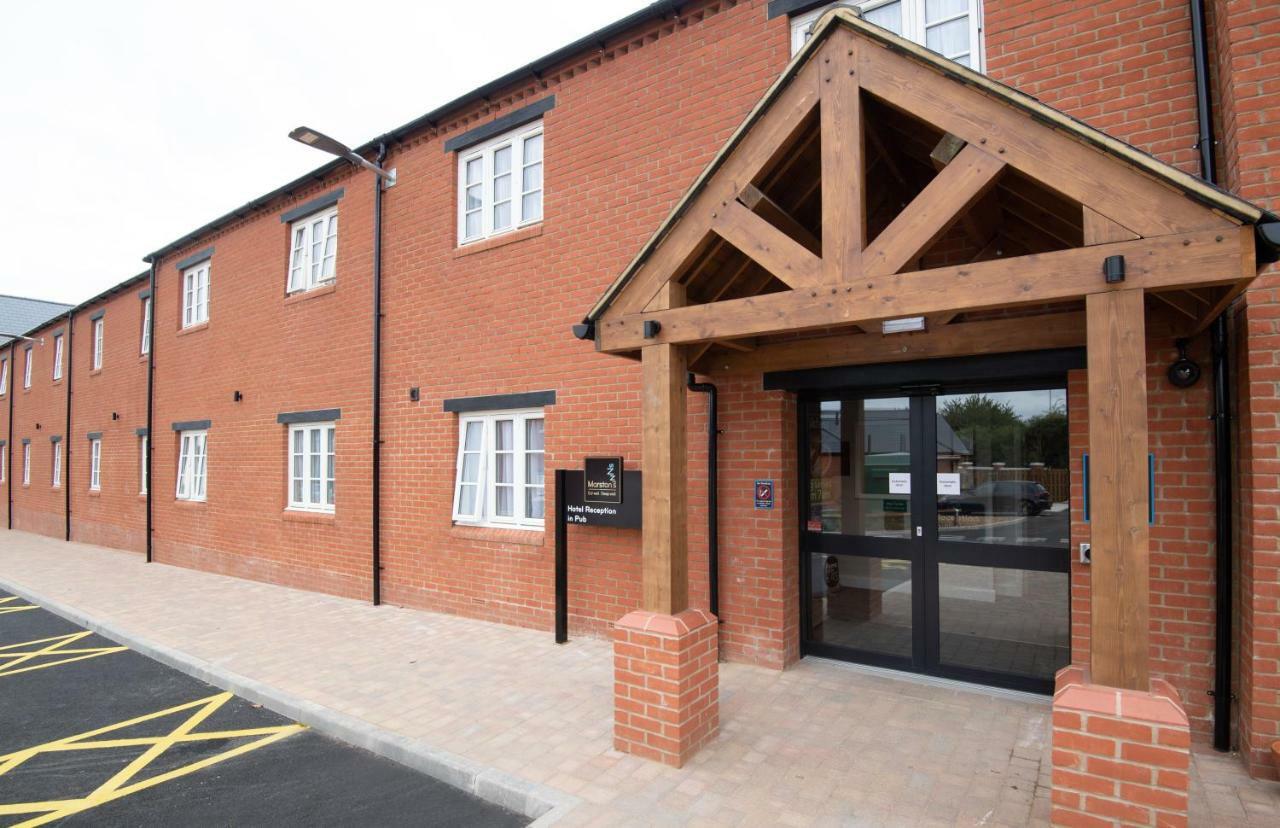 Paisley Pear, Brackley By Marston'S Inns Экстерьер фото