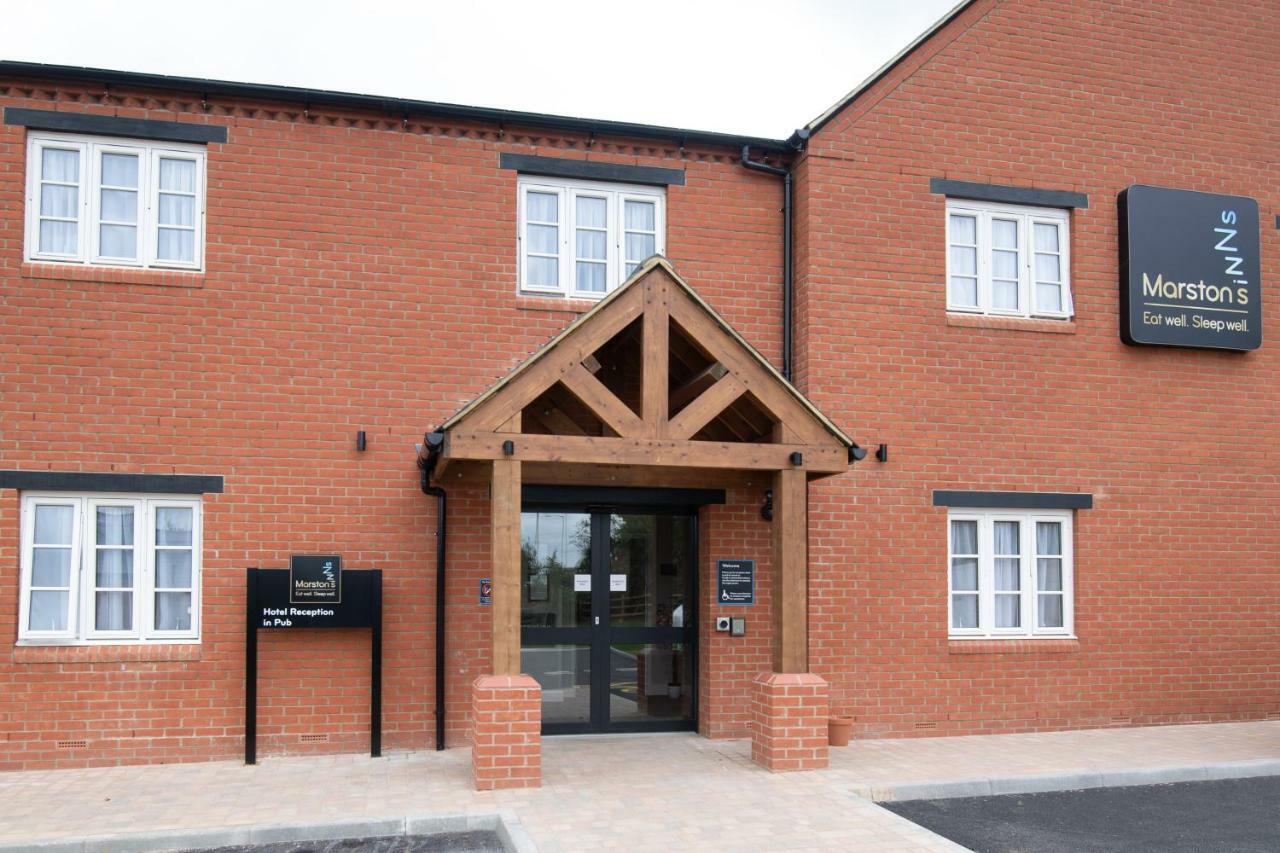Paisley Pear, Brackley By Marston'S Inns Экстерьер фото
