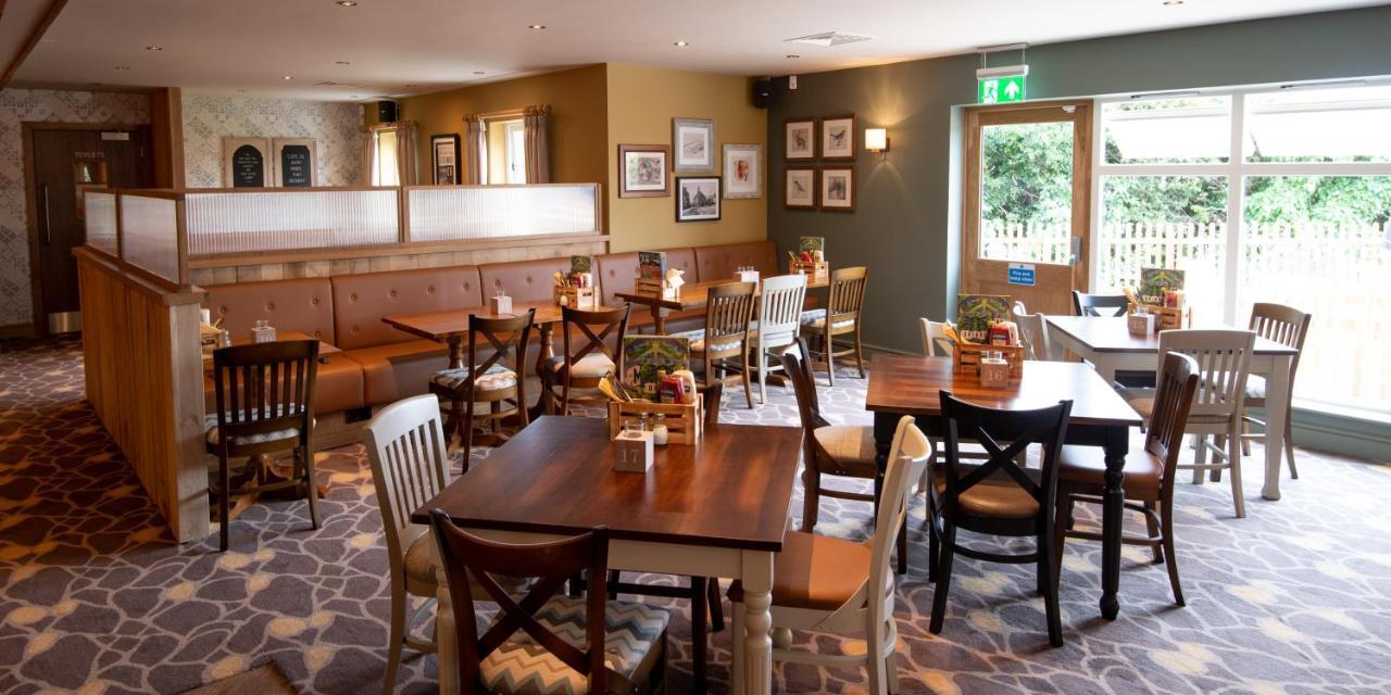 Paisley Pear, Brackley By Marston'S Inns Экстерьер фото
